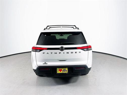 2025 Nissan Pathfinder SV FWD
