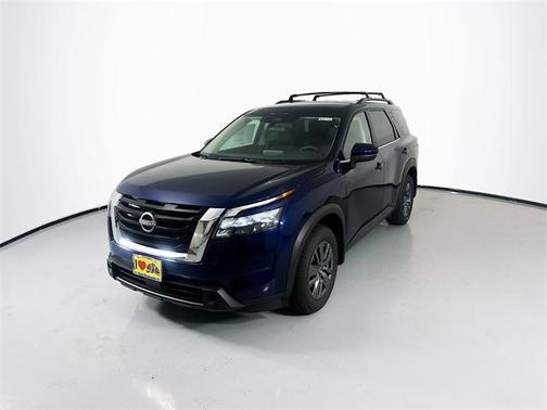 2025 Nissan Pathfinder SV FWD