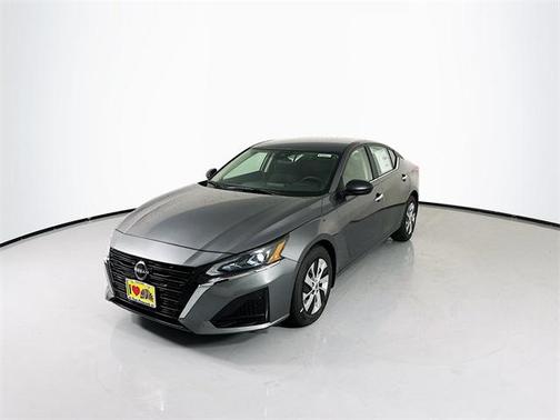 2024 Nissan Altima S FWD