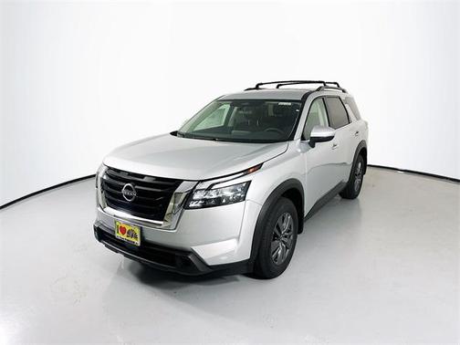 2025 Nissan Pathfinder SV FWD