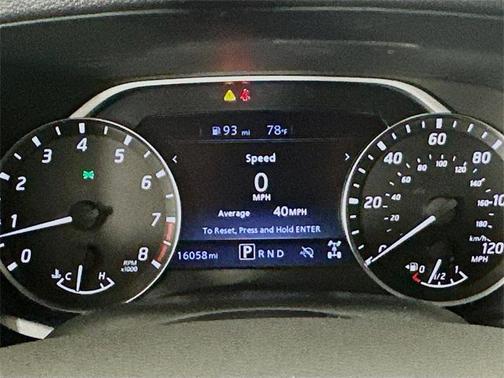 2024 Nissan Frontier SV
