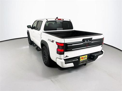 2025 Nissan Frontier PRO-X