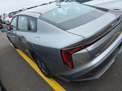 Steel Gray 2025 Kia K4 LXS