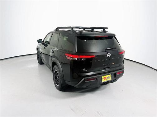2025 Nissan Pathfinder Rock Creek 4WD