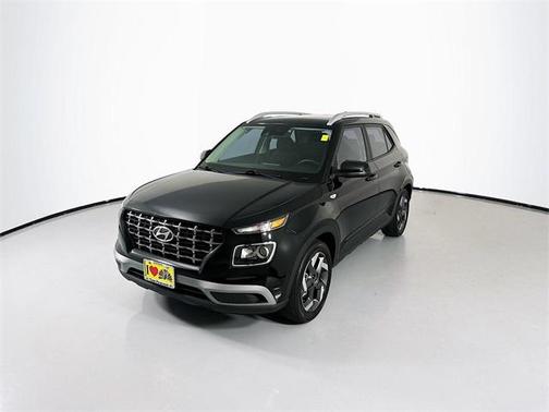 2022 Hyundai VENUE SEL