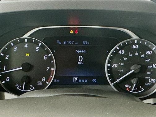 2025 Nissan Frontier SV