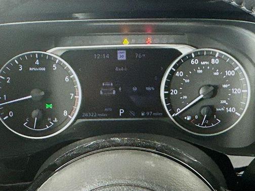 2023 Nissan Pathfinder SL 4WD