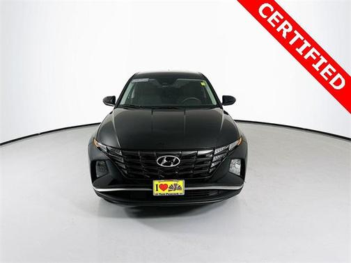 2023 Hyundai TUCSON SE