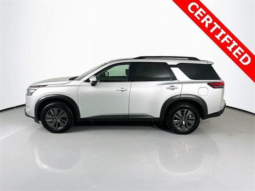 2024 Nissan Pathfinder SV FWD