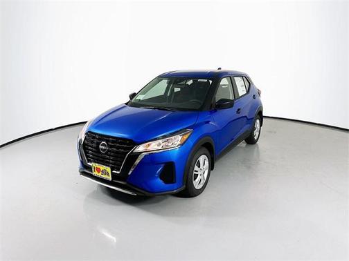 2025 Nissan Kicks S