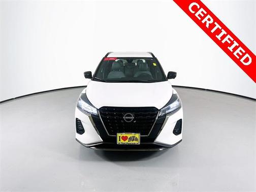 2024 Nissan Kicks SR