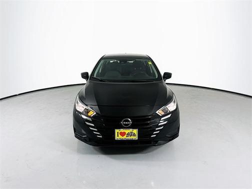 2024 Nissan Versa 1.6 SV