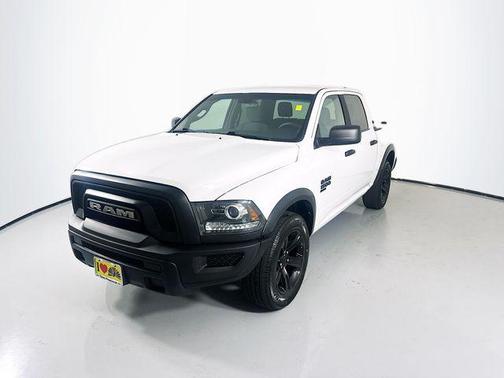 2024 RAM 1500 Classic Warlock Crew Cab 4x2 5'7' Box