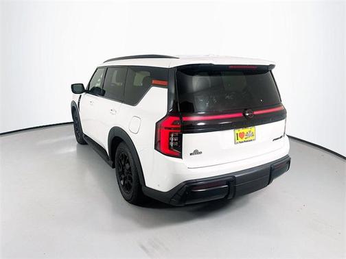 2025 Nissan Armada PRO-4X 4WD