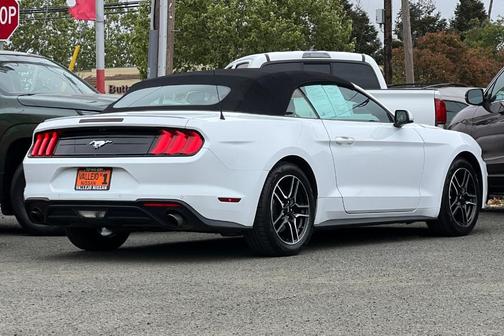 2023 Ford Mustang EcoBoost Premium
