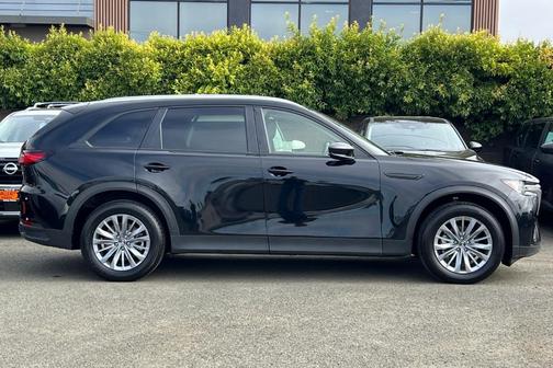 2024 Mazda CX-90 SE
