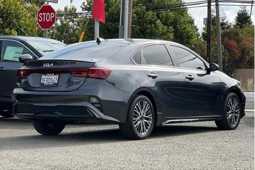2023 Kia Forte GT-Line