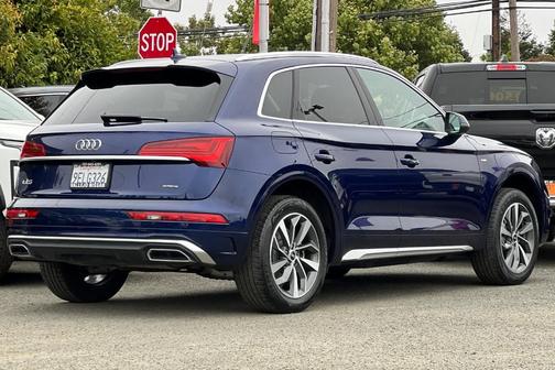2022 Audi Q5 45 S line quattro Premium