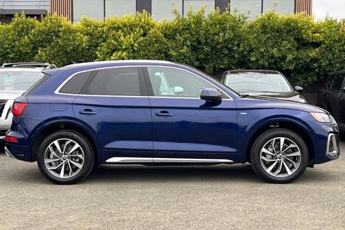2022 Audi Q5 45 S line quattro Premium