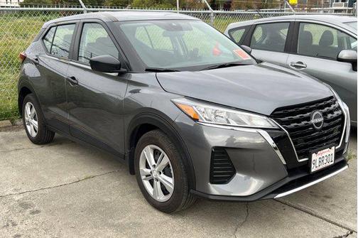 2024 Nissan Kicks S