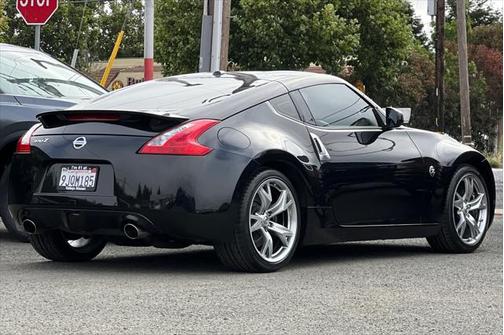 2009 Nissan 370Z Touring