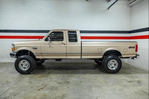 1997 Ford F-250 XLT SuperCab H/D