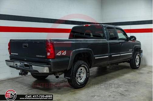 2003 Chevrolet Silverado 2500 LS H/D Extended Cab