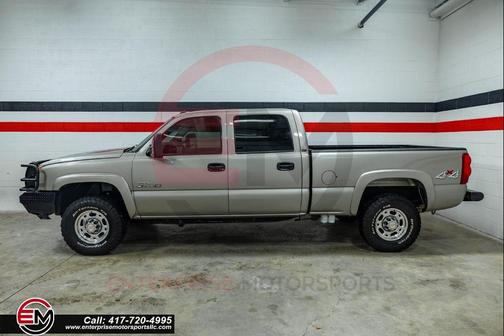 2003 Chevrolet Silverado 2500 LT H/D Crew Cab