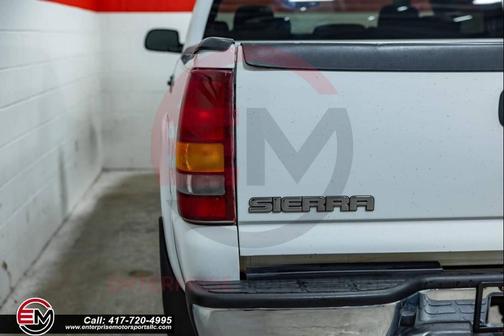2003 GMC Sierra 2500 SLE H/D Crew Cab