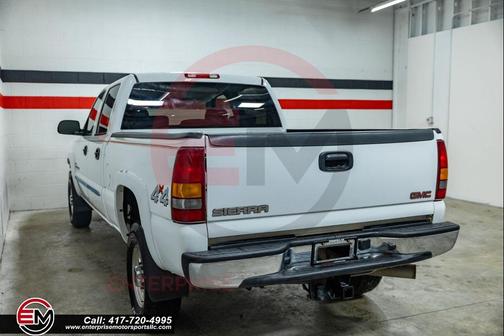 2003 GMC Sierra 2500 SLE H/D Crew Cab