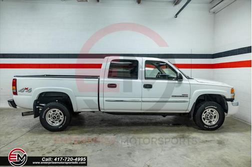 2003 GMC Sierra 2500 SLE H/D Crew Cab