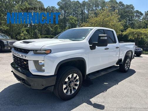 Summit White 2023 Chevrolet Silverado 2500 Custom