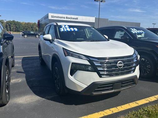2026 Nissan Rogue SV