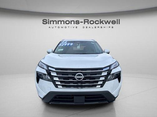 2026 Nissan Rogue SV