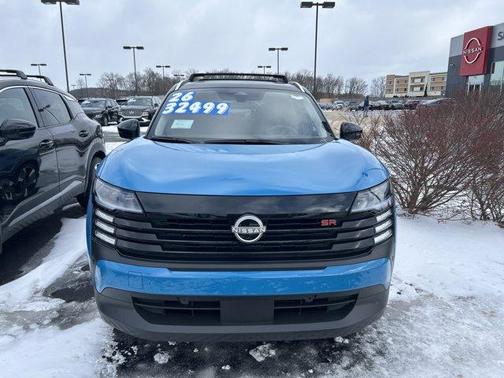 2026 Nissan Kicks SR