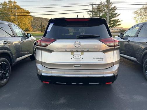 2026 Nissan Rogue Platinum