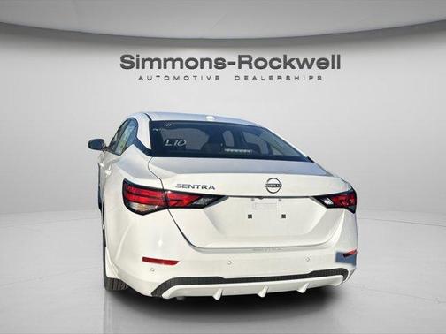 2025 Nissan Sentra SV