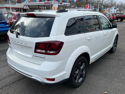 2019 Dodge Journey Crossroad