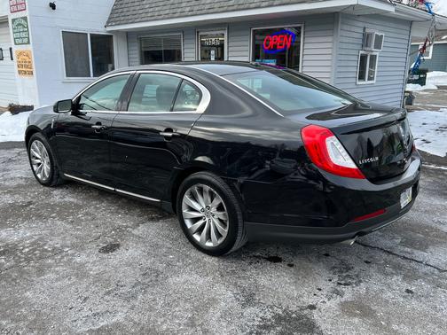 2013 Lincoln MKS Base