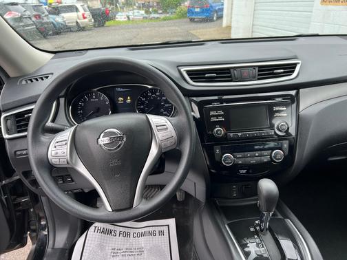 Super Black 2015 Nissan Rogue SV