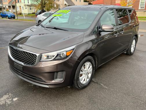 2018 Kia Sedona LX