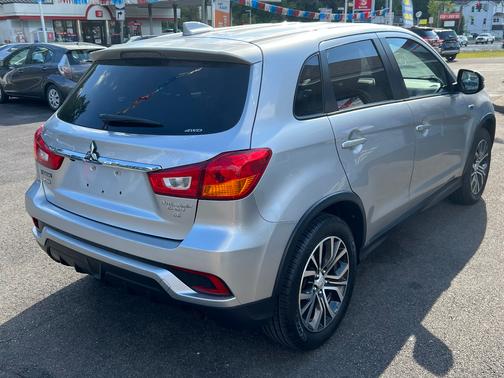 2018 Mitsubishi Outlander Sport 2.4 SE