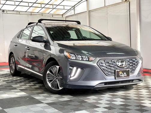 2020 Hyundai IONIQ Plug-In Hybrid Limited