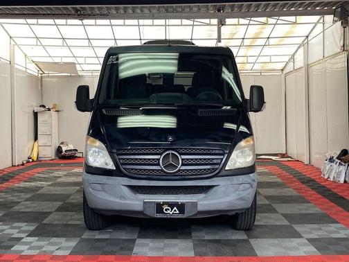 2010 Mercedes-Benz Sprinter 2500