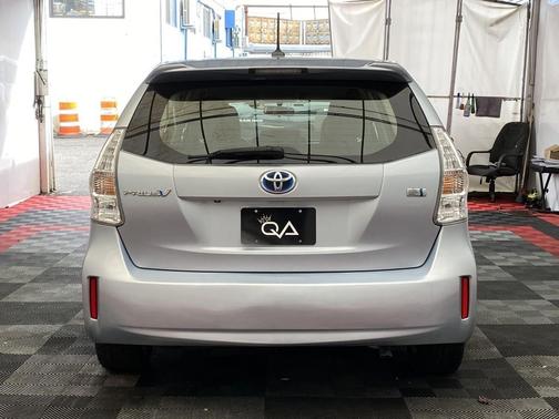 2012 Toyota Prius v Three