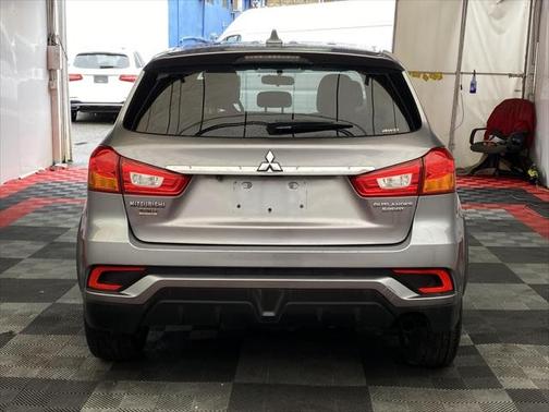 2018 Mitsubishi Outlander Sport 2.0 LE