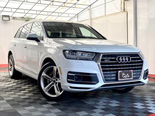 2019 Audi Q7 55 Prestige