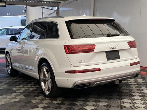 2019 Audi Q7 55 Prestige