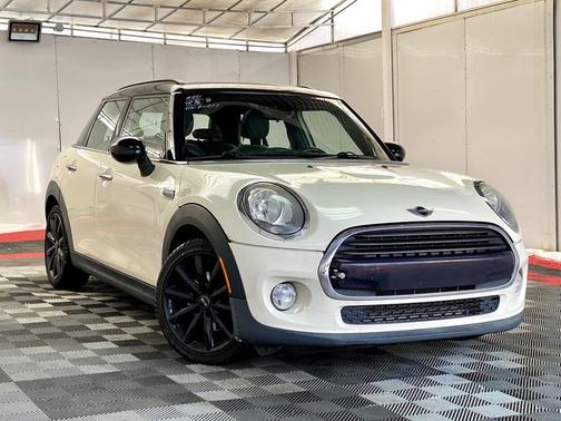 2016 MINI Hardtop Cooper