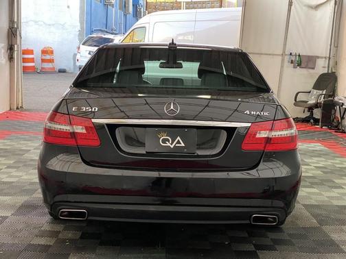 2011 Mercedes-Benz E-Class 4MATIC